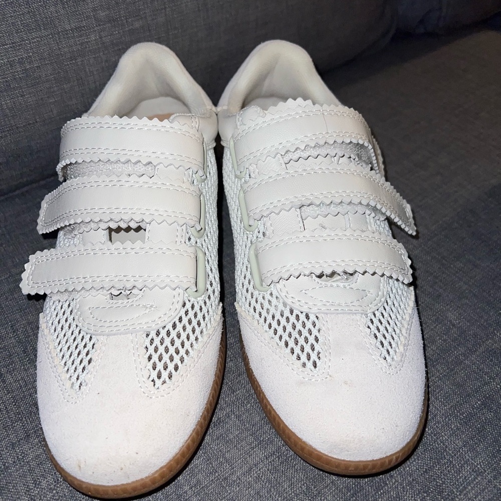 Women's White Velcro Sneakers